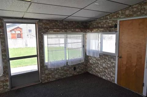 1013 Dingwall, Owosso, MI 48867 photo 18