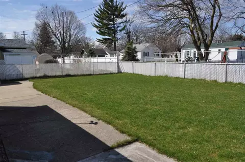 1013 Dingwall, Owosso, MI 48867 photo 30