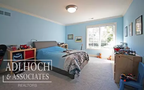 191 Lothrop, Grosse Pointe Farms, MI 48236 photo 21