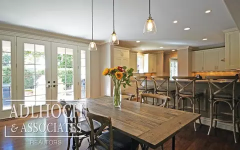 191 Lothrop, Grosse Pointe Farms, MI 48236 photo 14