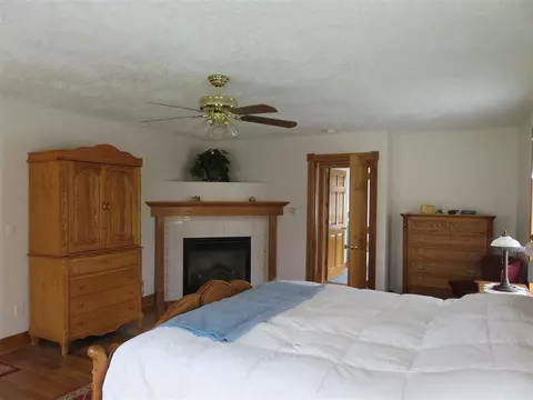 9777 Fenner, Perry, MI 48872 photo 15