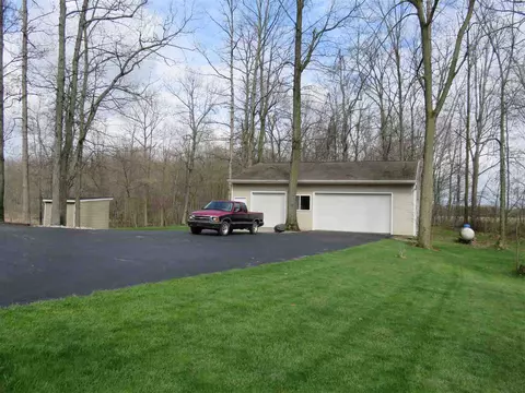 9777 Fenner, Perry, MI 48872 photo 36