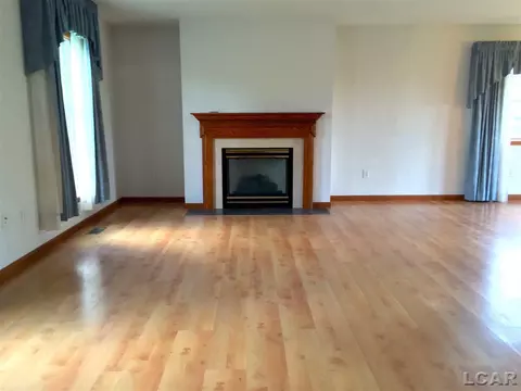 5756 Hunt, Adrian, MI 49221 photo 6