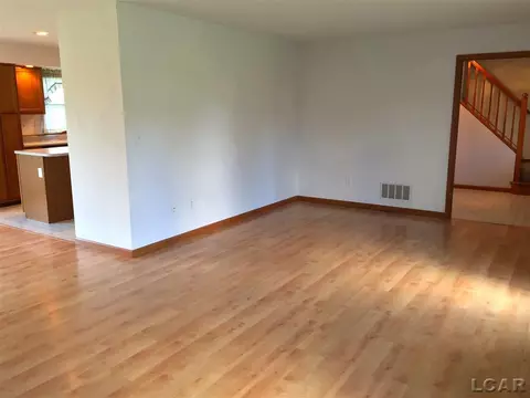 5756 Hunt, Adrian, MI 49221 photo 8