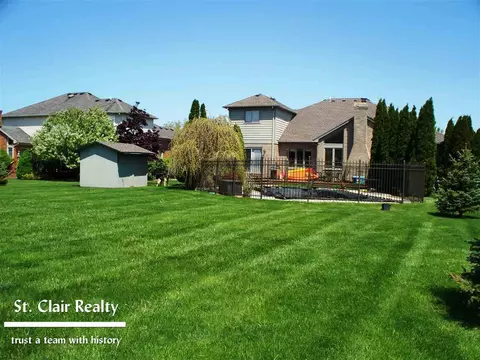 2222 N Riv, Saint Clair, MI 48079 photo 12