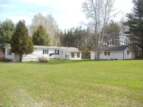 6424 Townsend, Applegate, MI 48401 photo 8