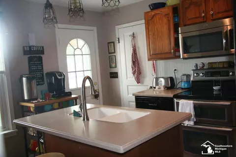 318 E 4th, Monroe, MI 48161 photo 17