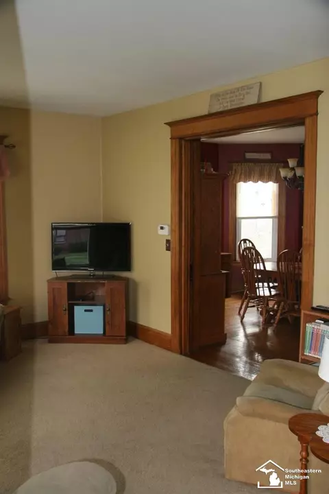 318 E 4th, Monroe, MI 48161 photo 9