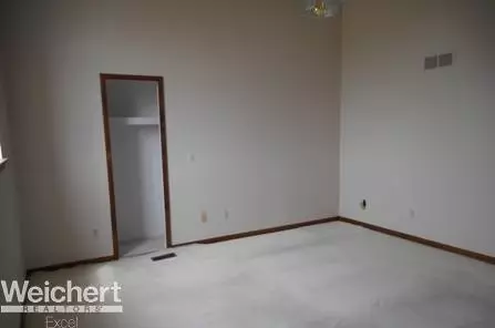15875 Eagle, Macomb, MI 48044 photo 13