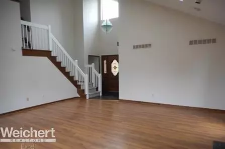 15875 Eagle, Macomb, MI 48044 photo 2