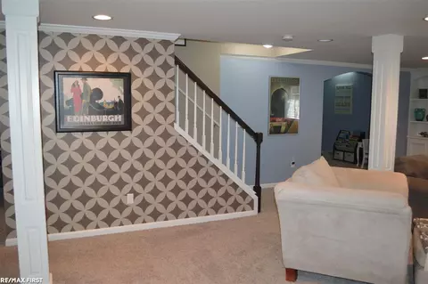 1102 Jefferson, Troy, MI 48084 photo 30