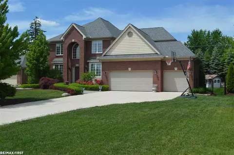 1102 Jefferson, Troy, MI 48084 photo 46