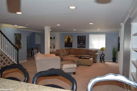 1102 Jefferson, Troy, MI 48084 photo 25