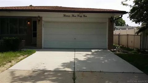 13344 Darryl, Warren, MI 48088 photo 2