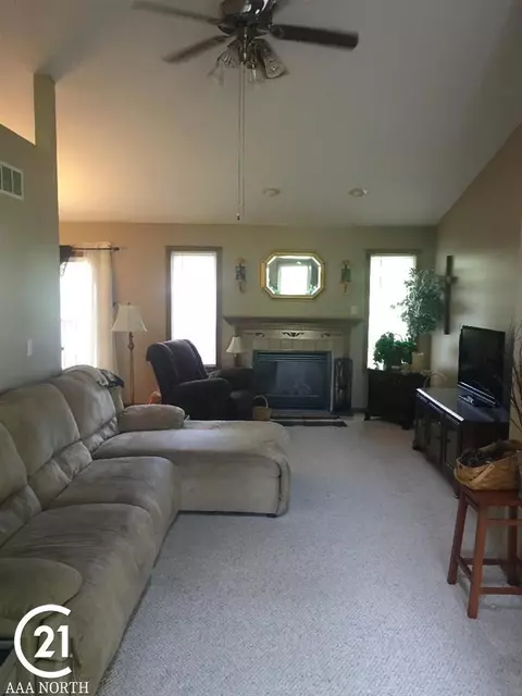 4065 Manner, Flint, MI 48506 photo 3