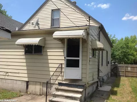 1958 Edwin, Hamtramck, MI 48212 photo 5