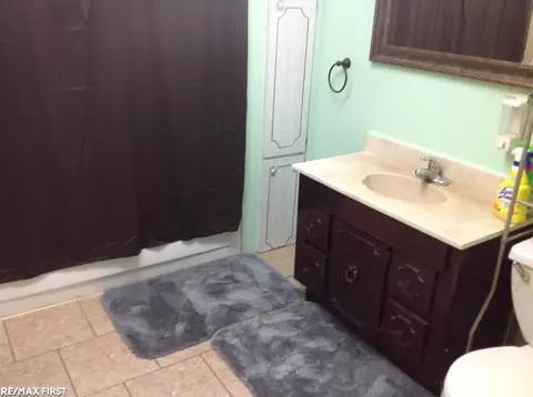 1958 Edwin, Hamtramck, MI 48212 photo 27