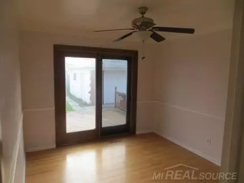24505 Ridgecroft, Eastpointe, MI 48021 photo 11