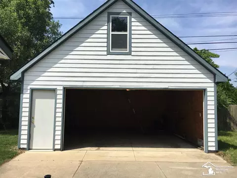 336 Massoit, Clawson, MI 48017 photo 8
