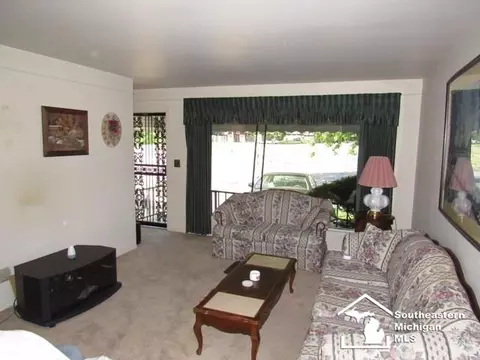 8967 Pardee, Taylor, MI 48180 photo 6