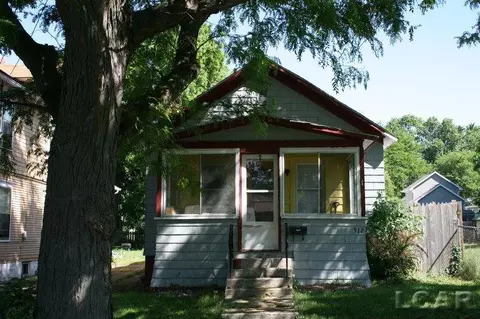 512 E Trl, Jackson, MI 49201 photo 1