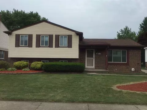 40015 Eagle, Sterling Heights, MI 48310 photo 2