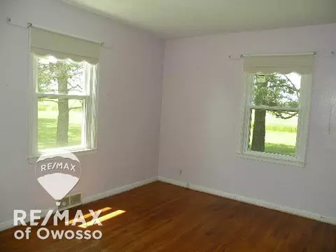 4162 E Copas, Owosso, MI 48867 photo 9