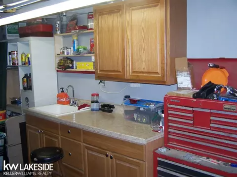 28075 E Duluth, Harrison Township, MI 48045 photo 53