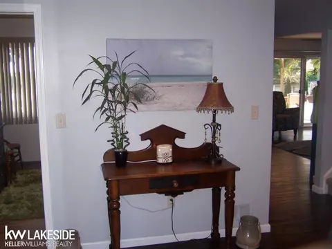 28075 E Duluth, Harrison Township, MI 48045 photo 27