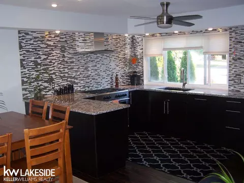 28075 E Duluth, Harrison Township, MI 48045 photo 20