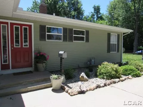 735 Alexander, Adrian, MI 49221 photo 3