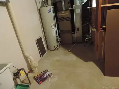 15490 Roxbury, Macomb, MI 48044 photo 34
