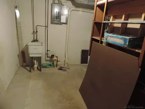 15490 Roxbury, Macomb, MI 48044 photo 33