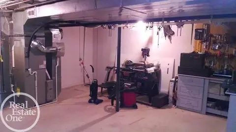 20115 Balmoral, Macomb, MI 48044 photo 29