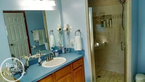 20115 Balmoral, Macomb, MI 48044 photo 21