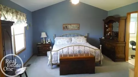 20115 Balmoral, Macomb, MI 48044 photo 20