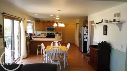 20115 Balmoral, Macomb, MI 48044 photo 11