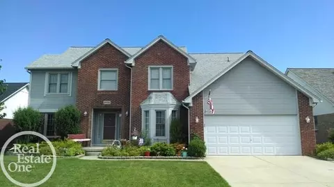 20115 Balmoral, Macomb, MI 48044 photo 1