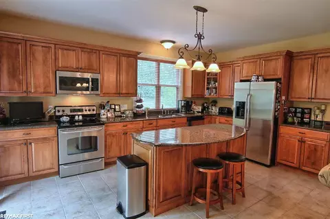 47609 Bucci Ct, Macomb, MI 48044 photo 9