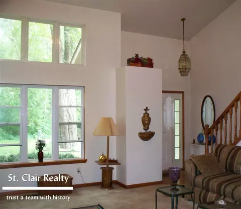 798 Townsend Cresent E, Algonac, MI 48001 photo 2