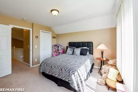 20567 St Martins, Macomb, MI 48044 photo 29