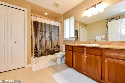 20567 St Martins, Macomb, MI 48044 photo 35