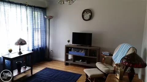 2176 Rome, Warren, MI 48091 photo 6