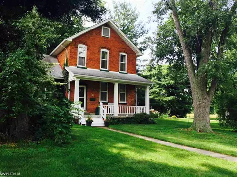 739 N 9th, Saint Clair, MI 48079 photo 2