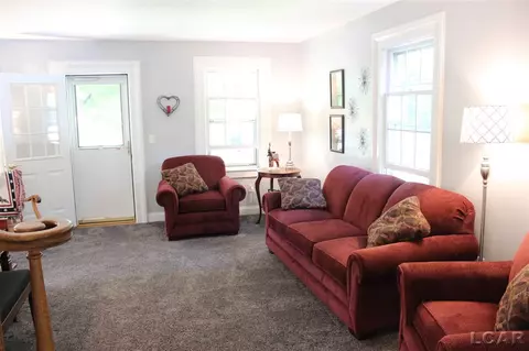 910 Comstock, Adrian, MI 49221 photo 13
