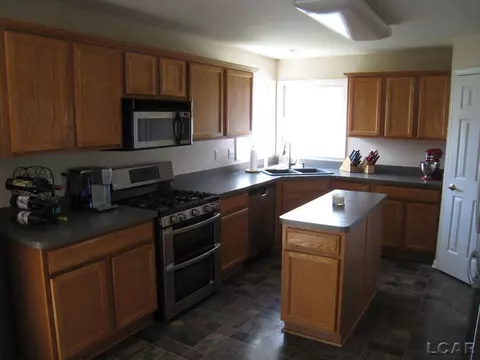 1706 Wind Dancer, Tecumseh, MI 49286 photo 9