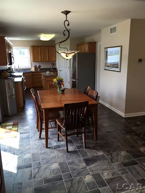 1706 Wind Dancer, Tecumseh, MI 49286 photo 10