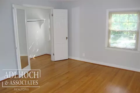 597 Neff, Grosse Pointe, MI 48230 photo 9