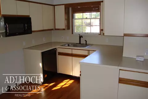597 Neff, Grosse Pointe, MI 48230 photo 5