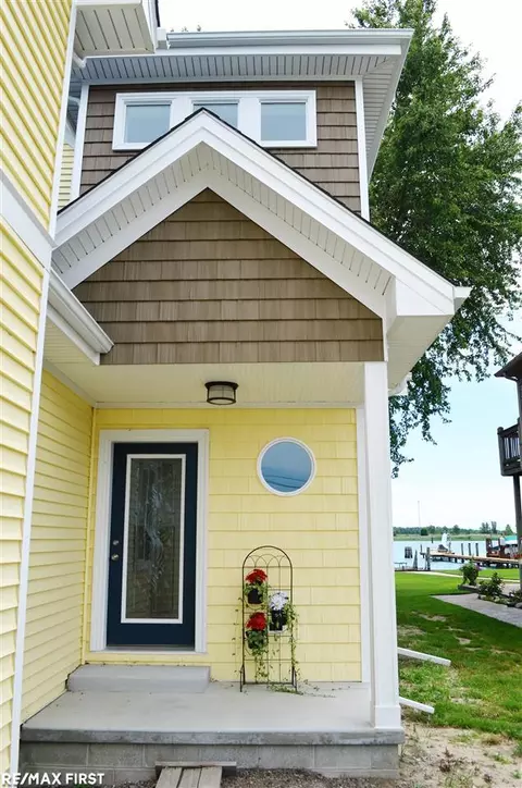 10363 Saint John, Algonac, MI 48001 photo 6